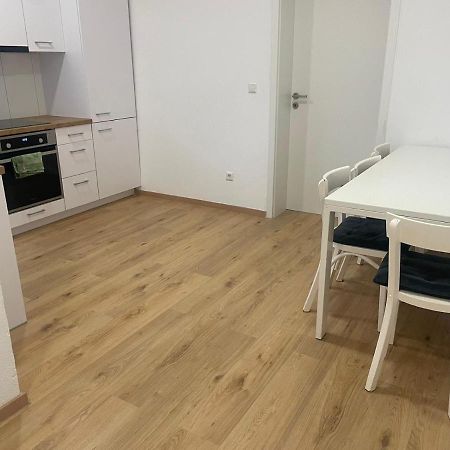 Timeless: 4 Zimmer Apartment Ludwigsbourg Extérieur photo